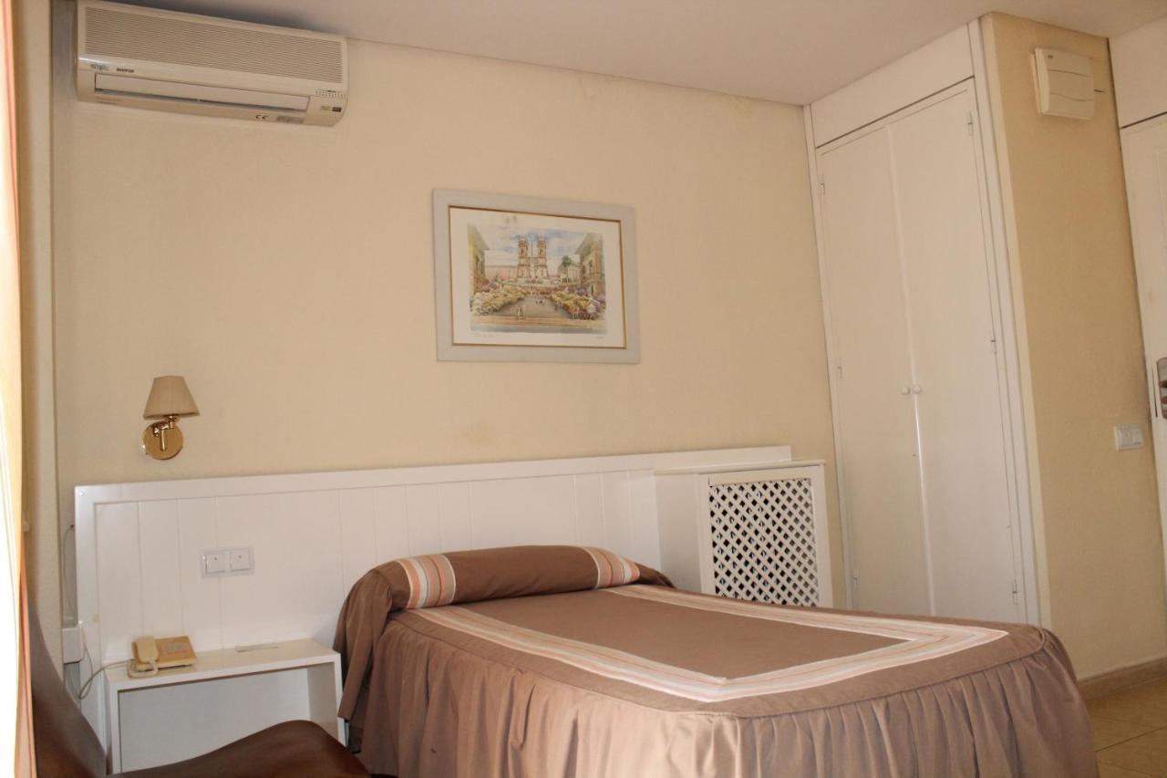 Hotel Paraiso 兰哈龙 外观 照片
